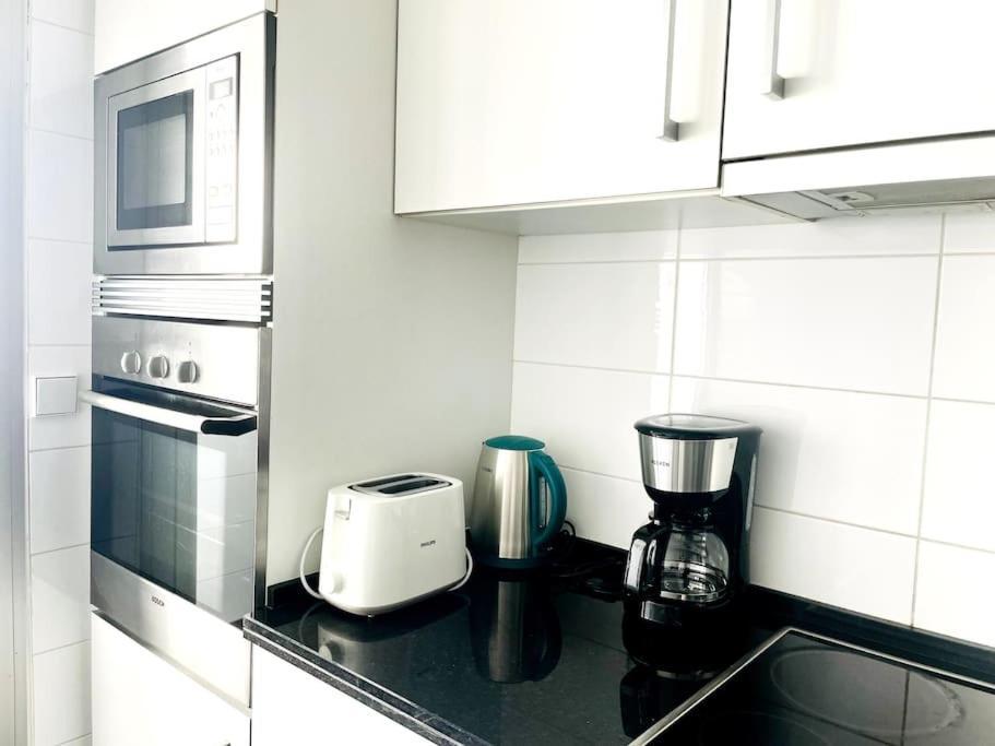 Airport Expo Apartment Лиссабон Экстерьер фото