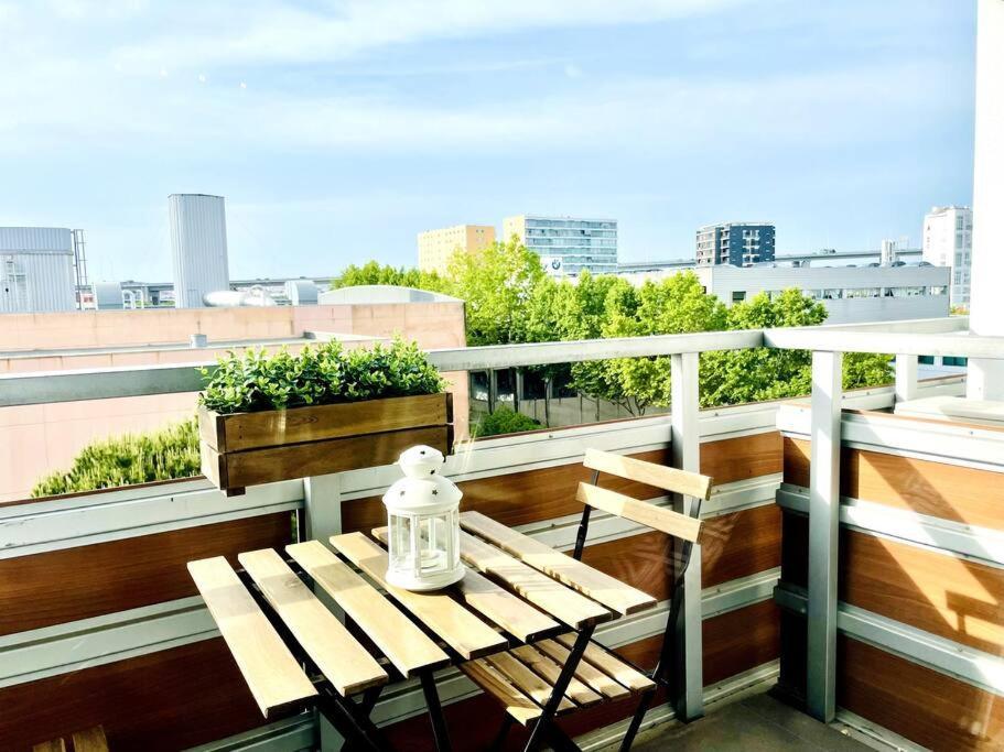 Airport Expo Apartment Лиссабон Экстерьер фото