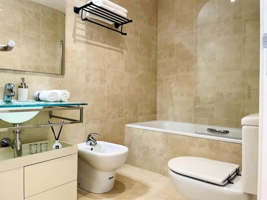 Airport Expo Apartment Лиссабон Экстерьер фото