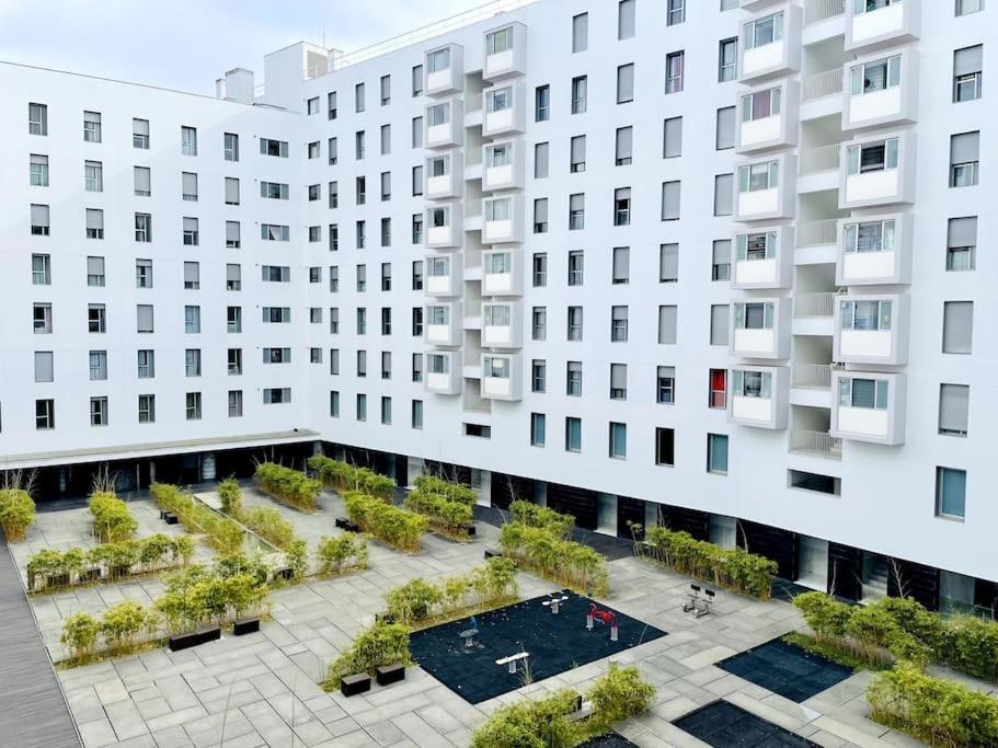 Airport Expo Apartment Лиссабон Экстерьер фото